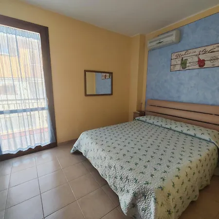 Manuela * 维拉西米乌斯