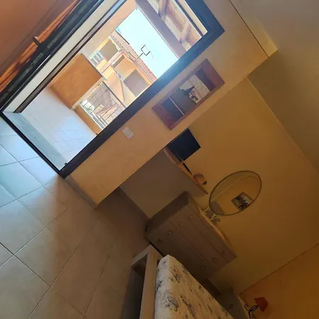 度假居 Manuela 维拉西米乌斯